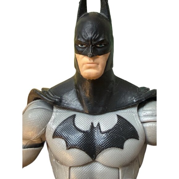 DC Direct Comics Justice League Batman - Picture 2 of 6